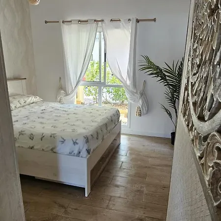 The Holes شقة سان ميغيل ذي أبونا